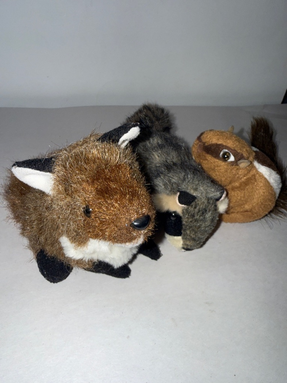 Folkmanis woodland animals finger puppets set of 3. Mini Fox, raccoon, squirrel - Picture 7 of 7